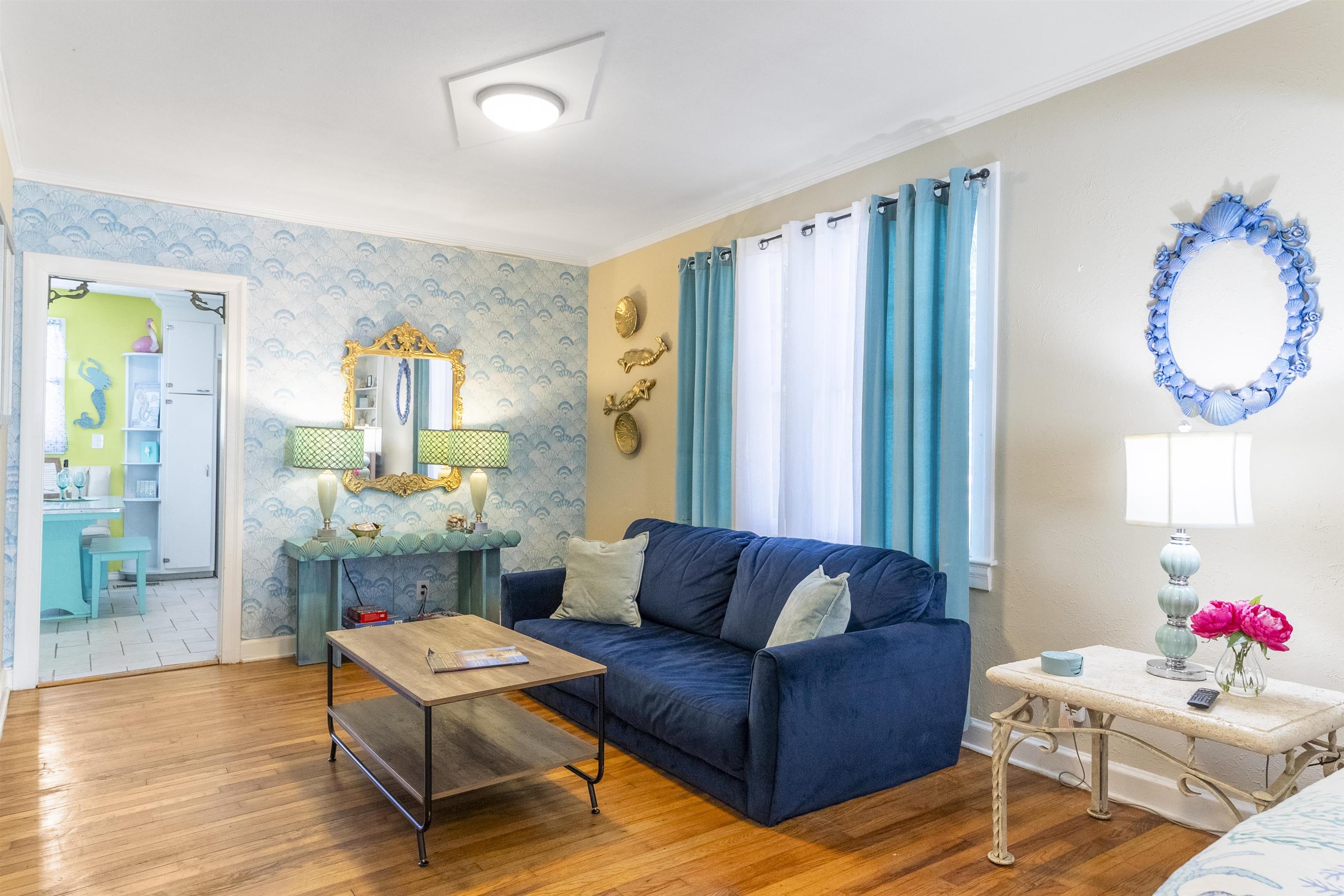 26 Rio Vista Drive St. Augustine, FL 32084 - Photo 41 of 91 a living room with furniture and a large window