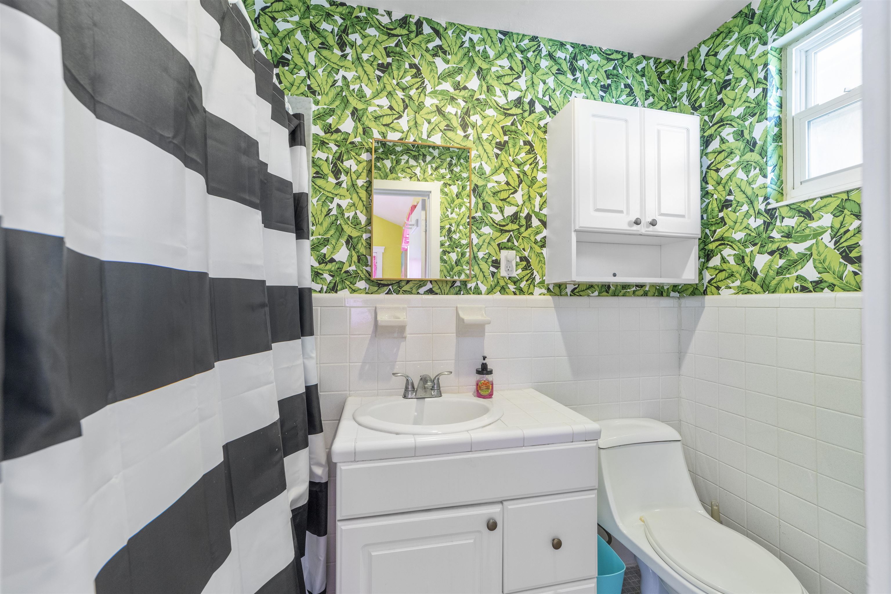 26 Rio Vista Drive St. Augustine, FL 32084 - Photo 58 of 91 a bathroom with a sink and a toilet