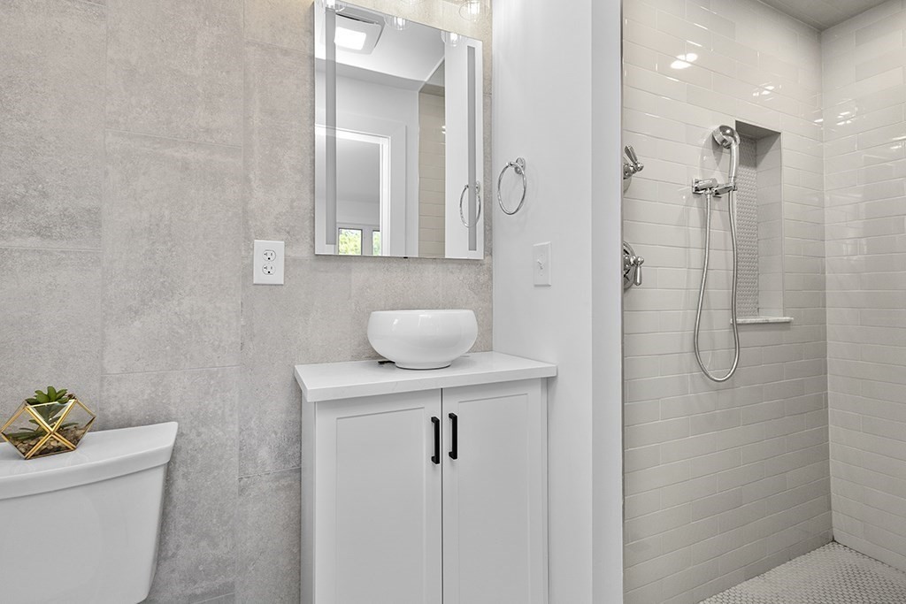 1 Ridgehill Road Canton, MA 02021 - Photo 32 of 40