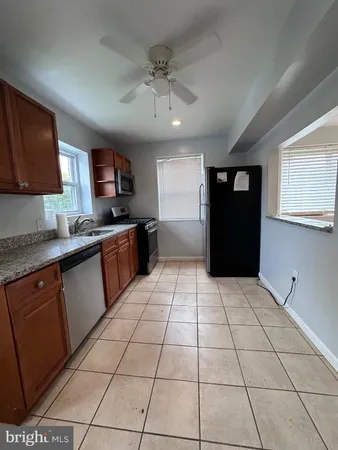 $2,200 | 6214 Kennedy Street, Riverdale, MD 20737