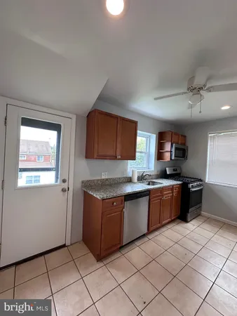 $2,200 | 6214 Kennedy Street, Riverdale, MD 20737