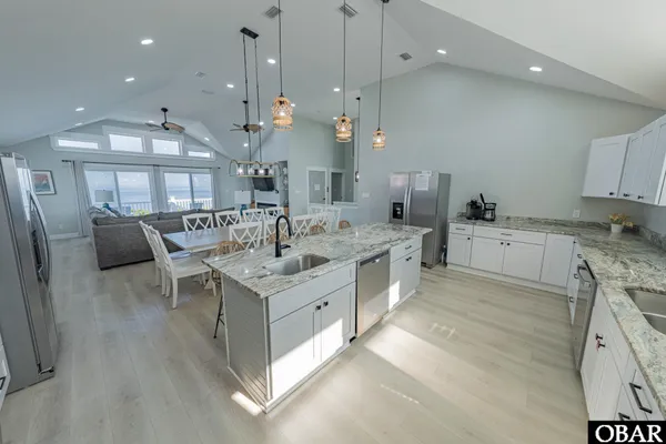 $1,799,000 | 41466 Portside Drive, Avon, NC 27915