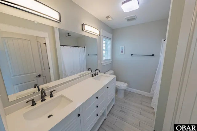 $1,850,000 | 41466 Portside Drive, Avon, NC 27915