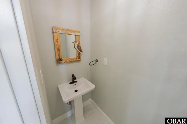 $1,850,000 | 41466 Portside Drive, Avon, NC 27915