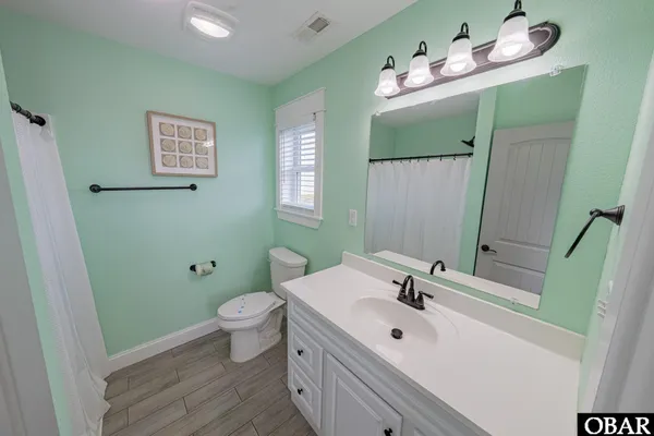$1,799,000 | 41466 Portside Drive, Avon, NC 27915