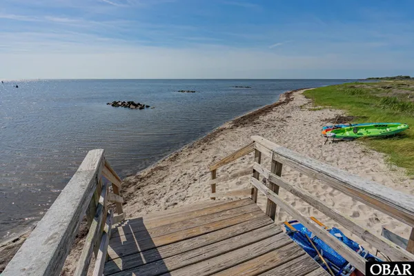 $1,799,000 | 41466 Portside Drive, Avon, NC 27915