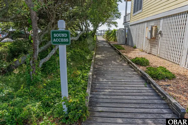 $1,850,000 | 41466 Portside Drive, Avon, NC 27915