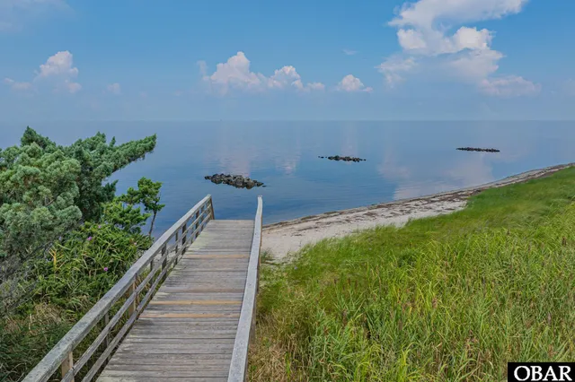 $1,850,000 | 41466 Portside Drive, Avon, NC 27915