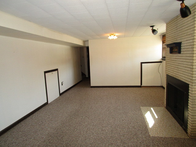 18542 Bock Road Lansing, IL 60438 - Photo 17 of 30 a view of empty room
