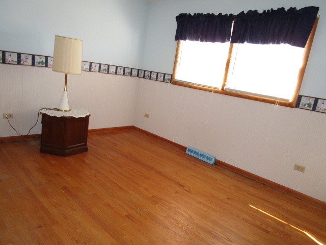18542 Bock Road Lansing, IL 60438 - Photo 9 of 30 a view of a floor plan