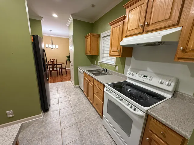 $3,500 | 730 Tiller Road, Charleston, SC 29412