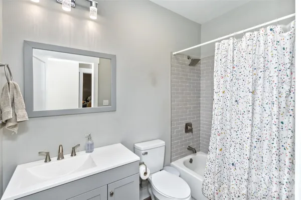 $1,000,000 | 46 Carden Drive, Unit 10, Weaverville, NC 28787