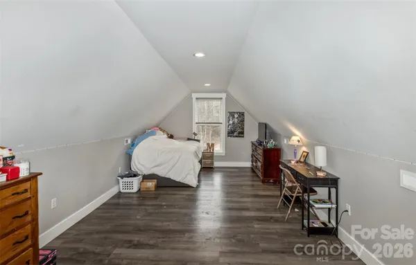 $1,000,000 | 46 Carden Drive, Unit 10, Weaverville, NC 28787