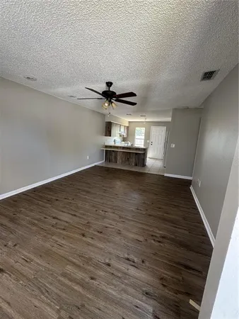 $1,295 | 912 Shirley Ann Trail, Lakeland, FL 33809