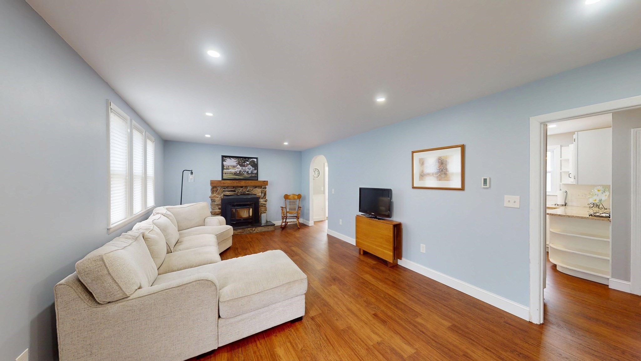 620 Ledge Road Seekonk, MA 02771 - Photo 4 of 35 Gallery Image 4
