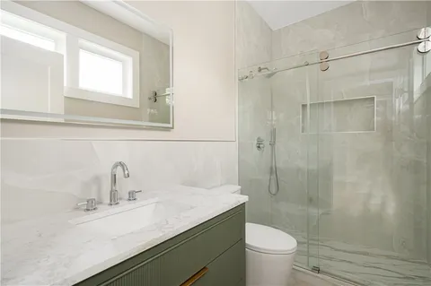 $1,395,000 | 43 12th Street, Unit B, Providence, RI 02906