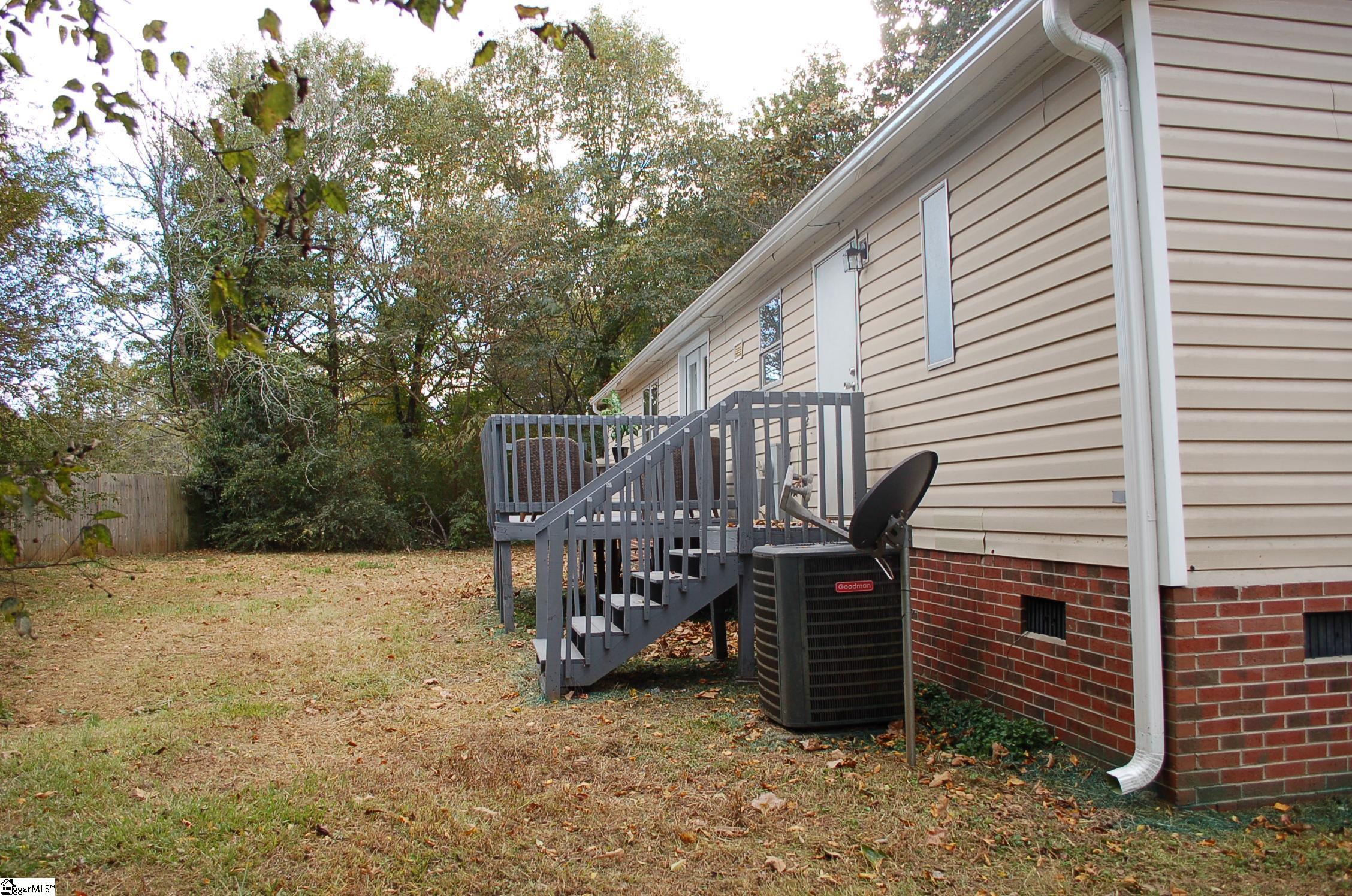 451 Spring Road Anderson, SC 29625 - Photo 3 of 27 Gallery Image 3