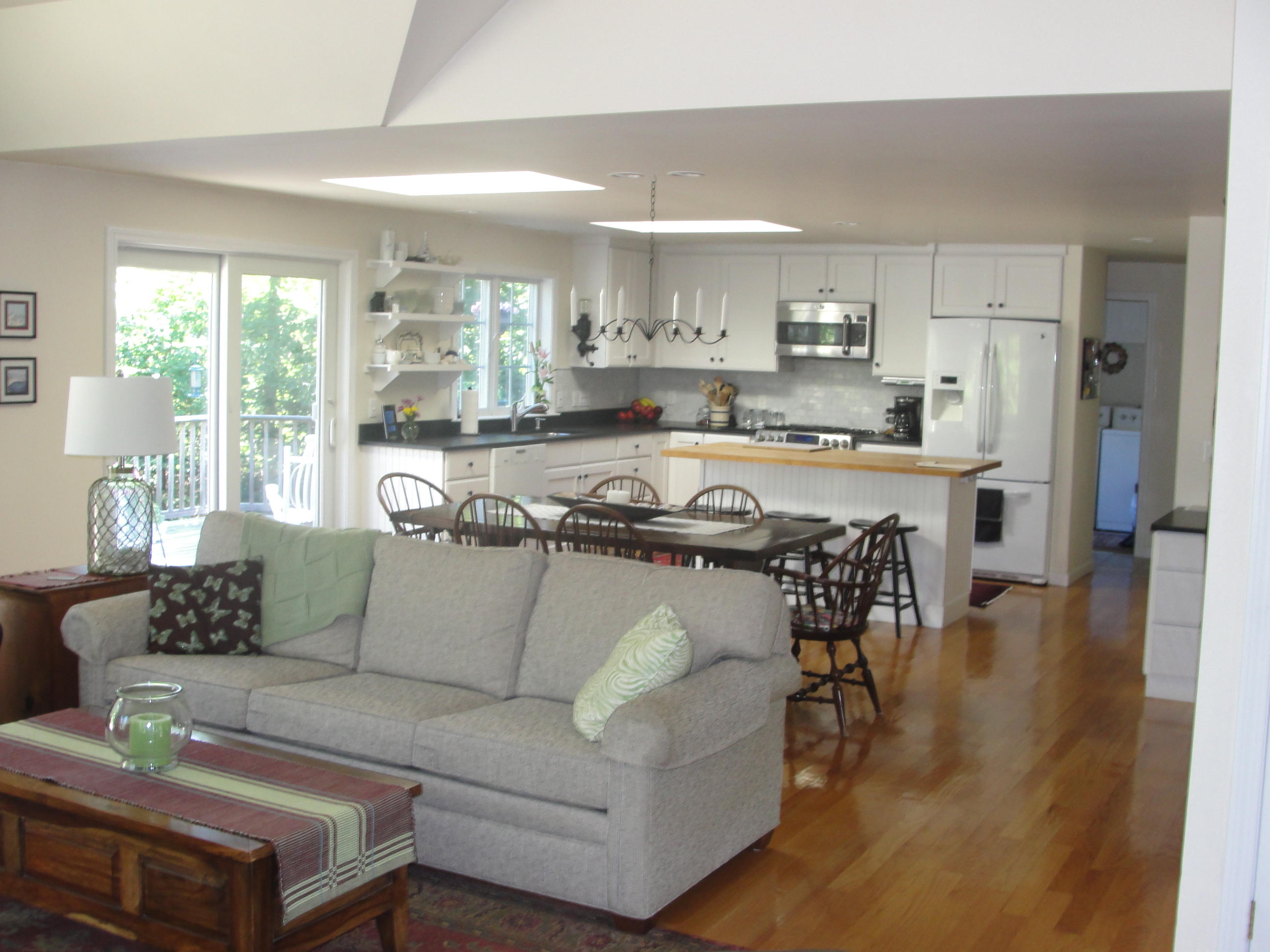 273 Red Fawn Road Brewster, MA 02631 - Photo 4 of 32 DSC05775