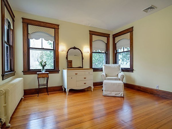 20 Woodside Road Newton, MA 02460 - Photo 18 of 26 Gallery Image 18