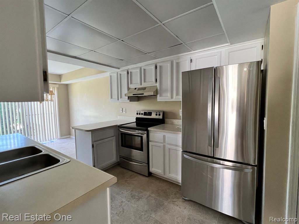 396 Meadow Bridge Drive, Unit 130 Rochester, MI 48307 - Photo 8 of 26