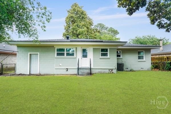 1817 Lloyd Street Savannah, GA 31405 - Photo 34 of 37