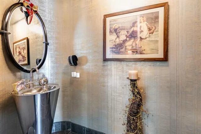 $2,977,777 | 225 River Street, Unit 1901, Hoboken, NJ 07030