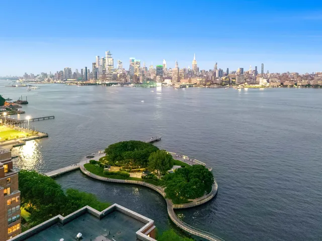 $2,977,777 | 225 River Street, Unit 1901, Hoboken, NJ 07030
