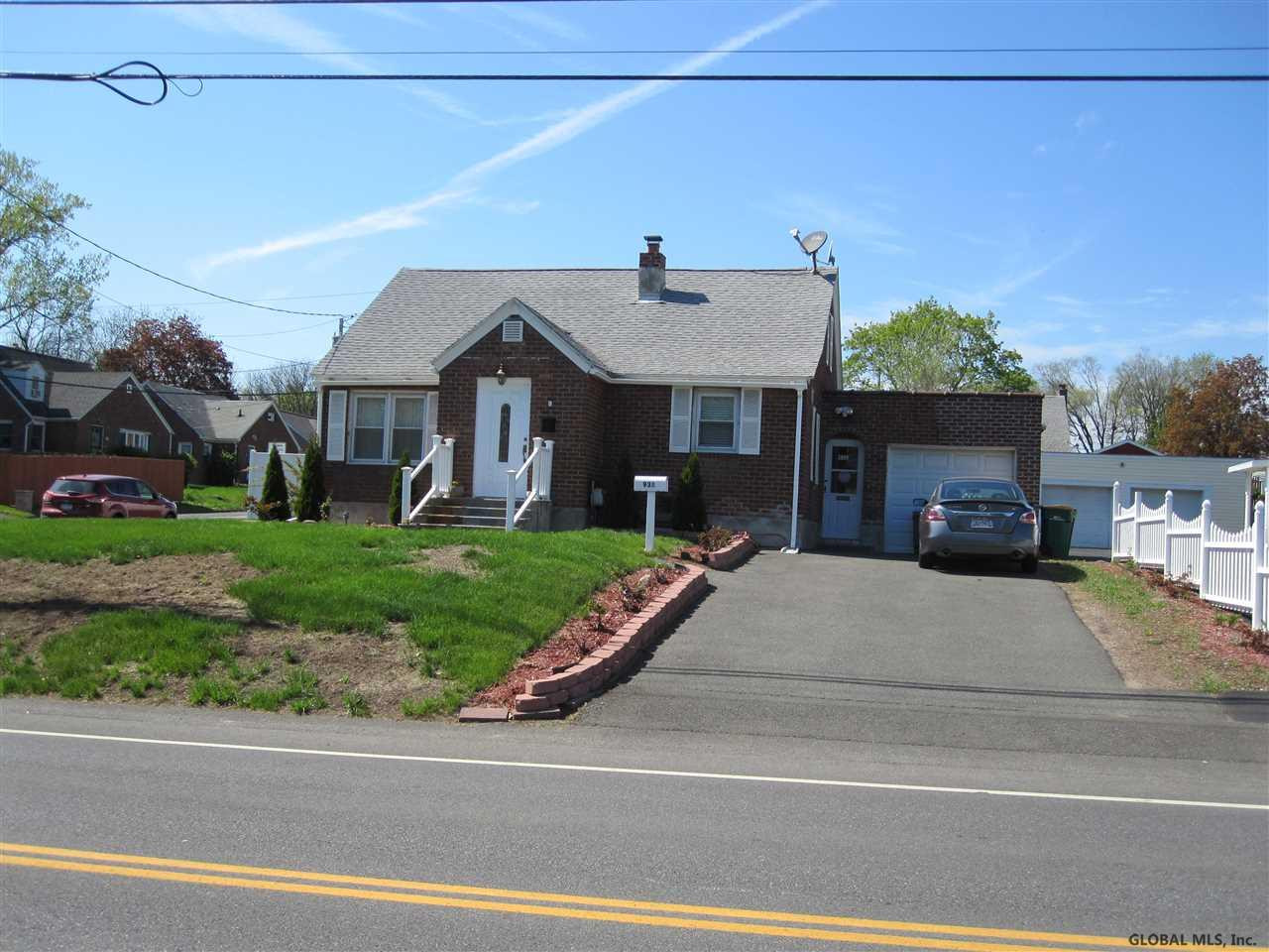 93 A Osborne Road Colonie, NY 12205 - Photo 1 of 19 Photo 1