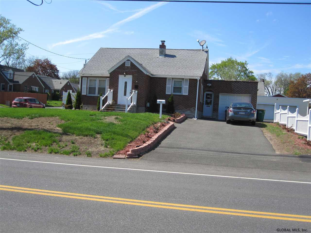93 A Osborne Road Colonie, NY 12205 - Photo 18 of 19 Photo 18