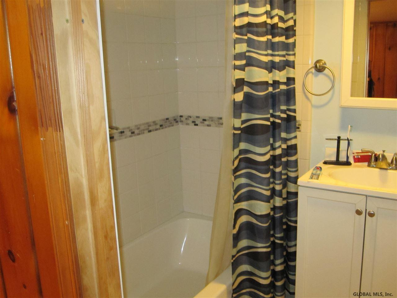 93 A Osborne Road Colonie, NY 12205 - Photo 6 of 19 Photo 6