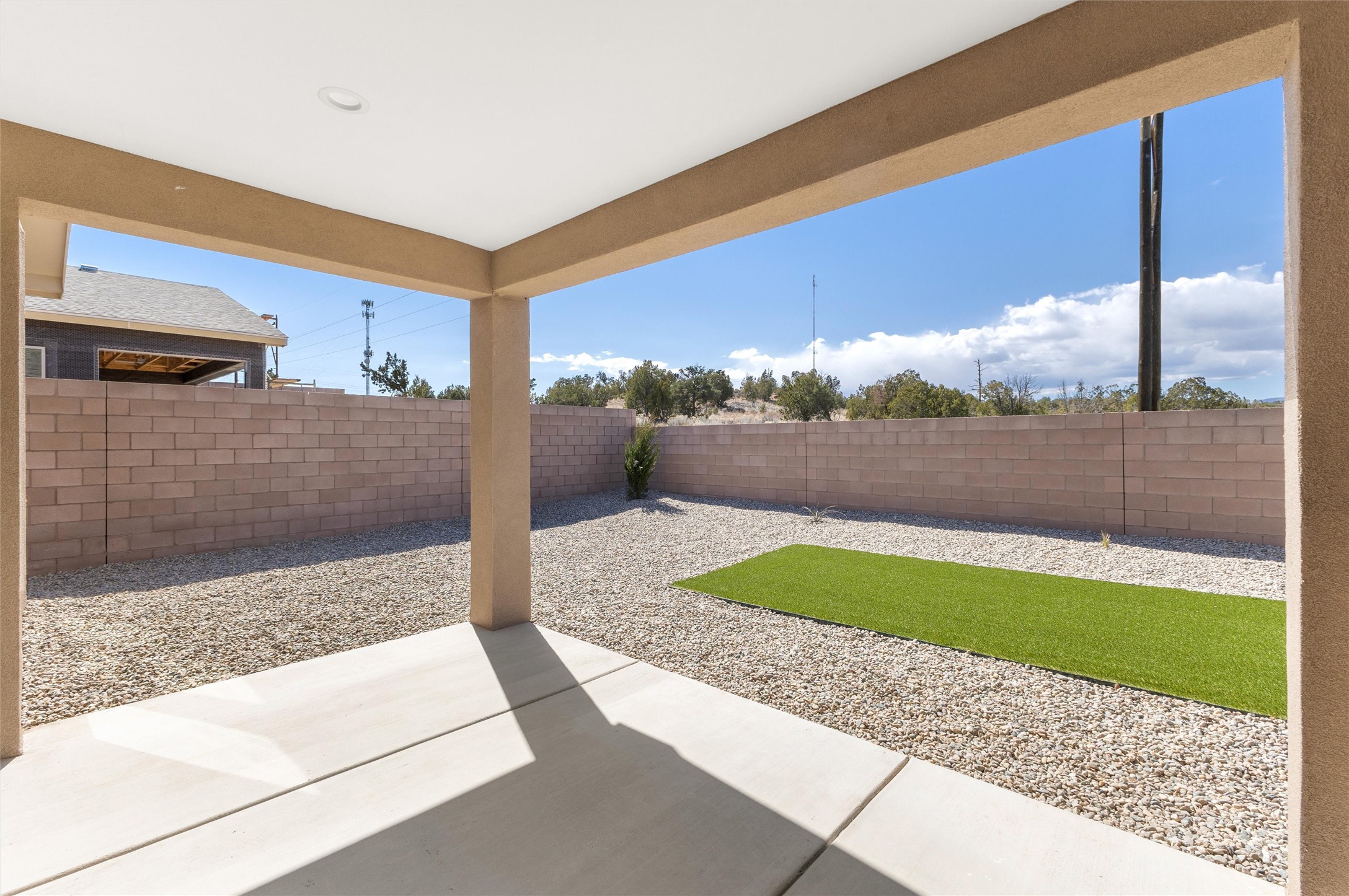64 Cadena Loop White Rock, NM 87547 - Photo 35 of 39