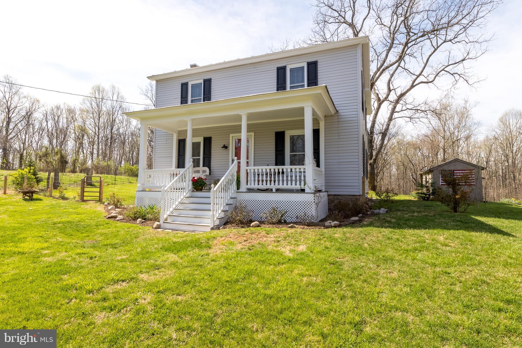 288 Chapel Road Middletown, VA 22645 - Photo 2 of 31 Exterior (Front)