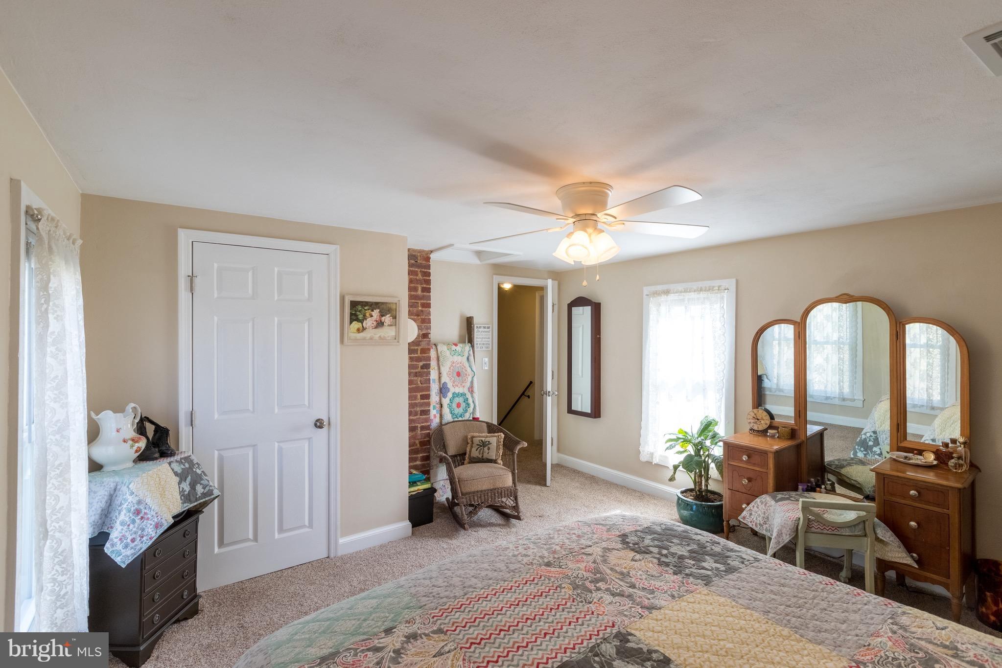 288 Chapel Road Middletown, VA 22645 - Photo 14 of 31 Bedroom (Master)