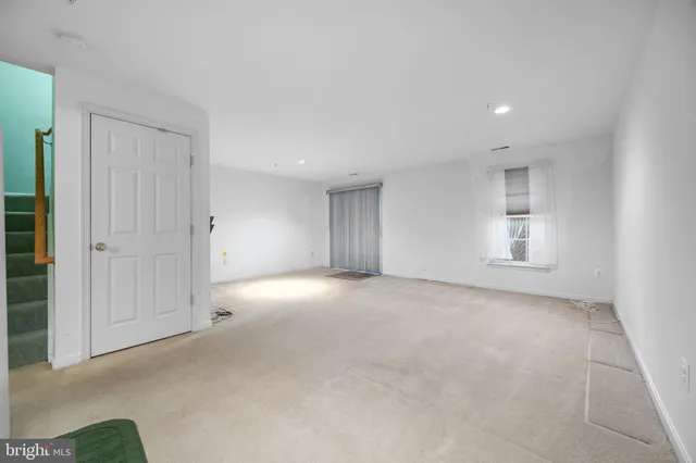 $410,000 | 216 Arcadia Shores Circle, Odenton, MD 21113