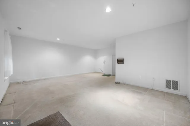 $410,000 | 216 Arcadia Shores Circle, Odenton, MD 21113