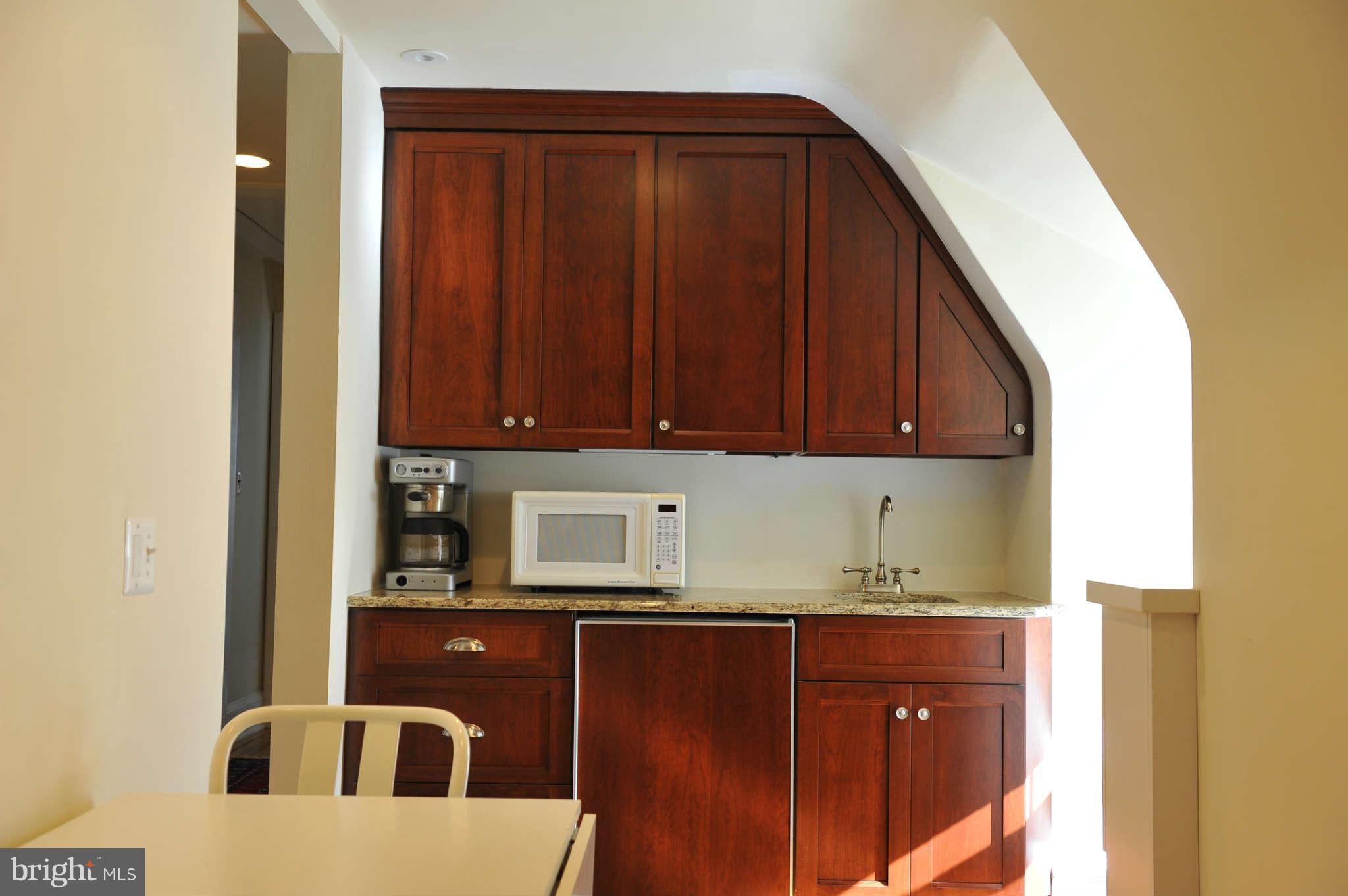 5004 Roland Avenue Baltimore, MD 21210 - Photo 20 of 25 Interior (General)