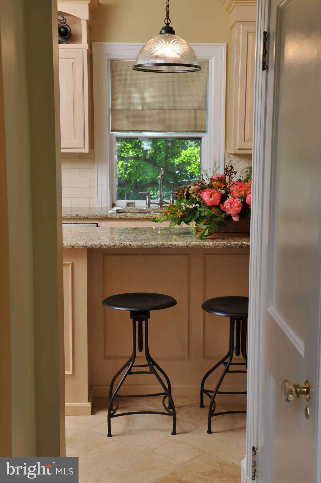 5004 Roland Avenue Baltimore, MD 21210 - Photo 8 of 25 Kitchen