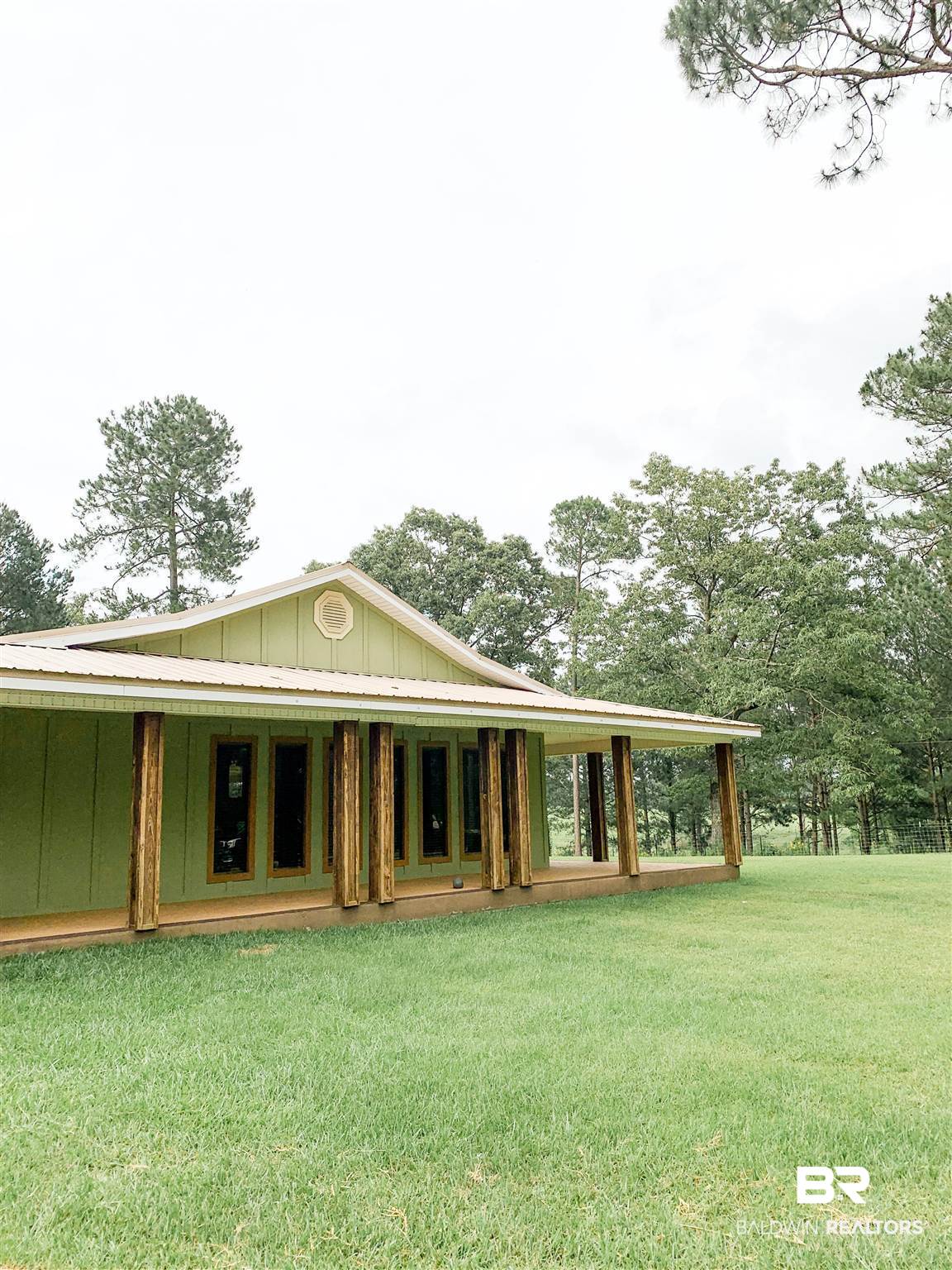 328 Sentry Drive Millry, AL 36558 - Photo 3 of 31