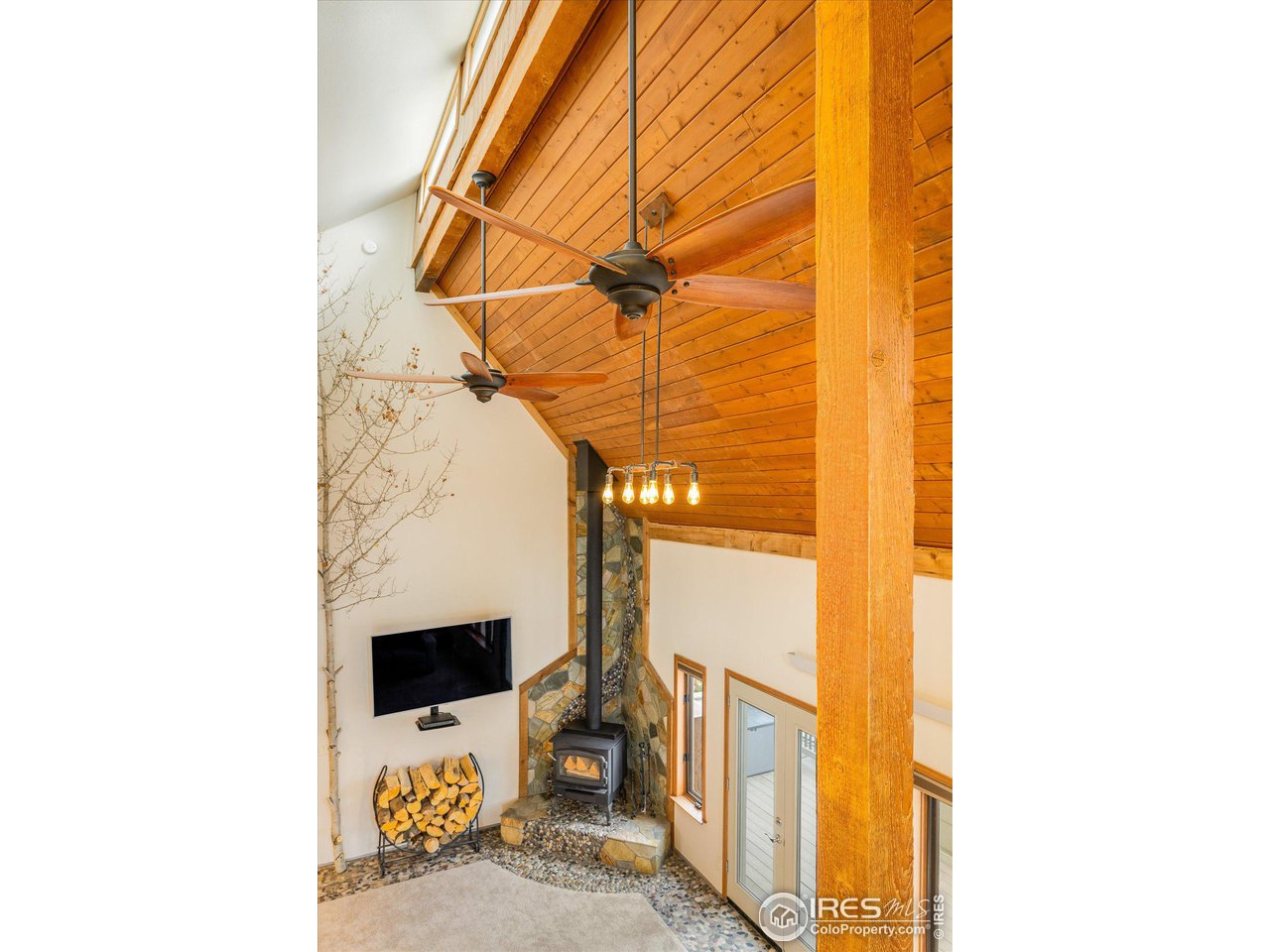 6067 Magnolia Road Nederland, CO 80466 - Photo 13 of 40 Gallery Image 13