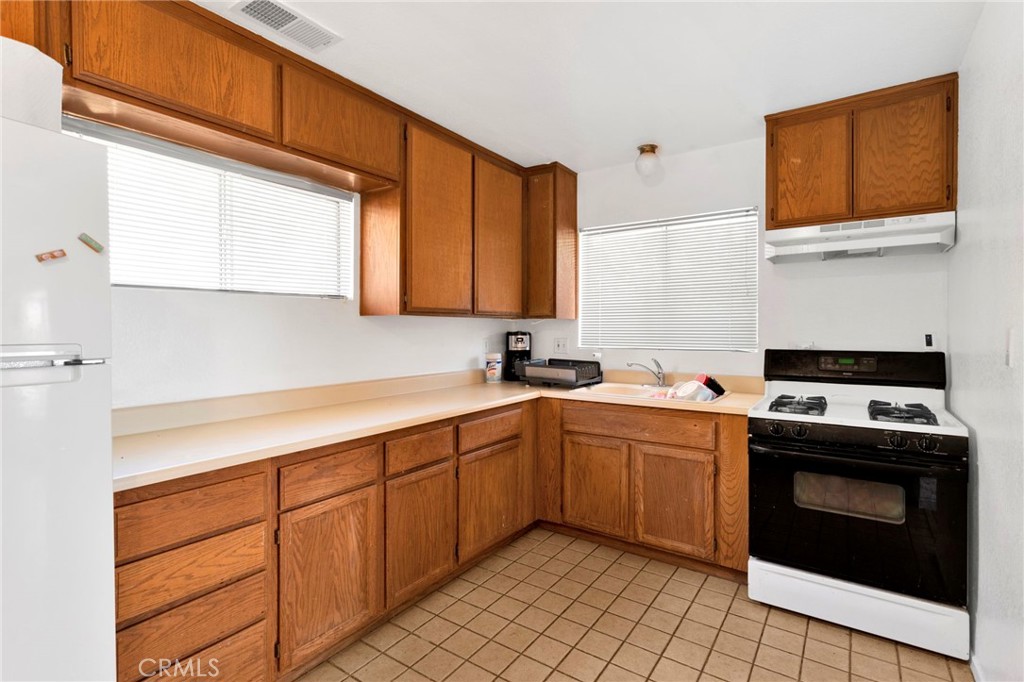 20430 Rancherias Road Apple Valley, CA 92307 - Photo 55 of 72