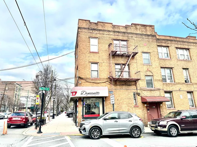 $1,399 | 500 New York Avenue, Unit STUDIO 1, Union City, NJ 07087