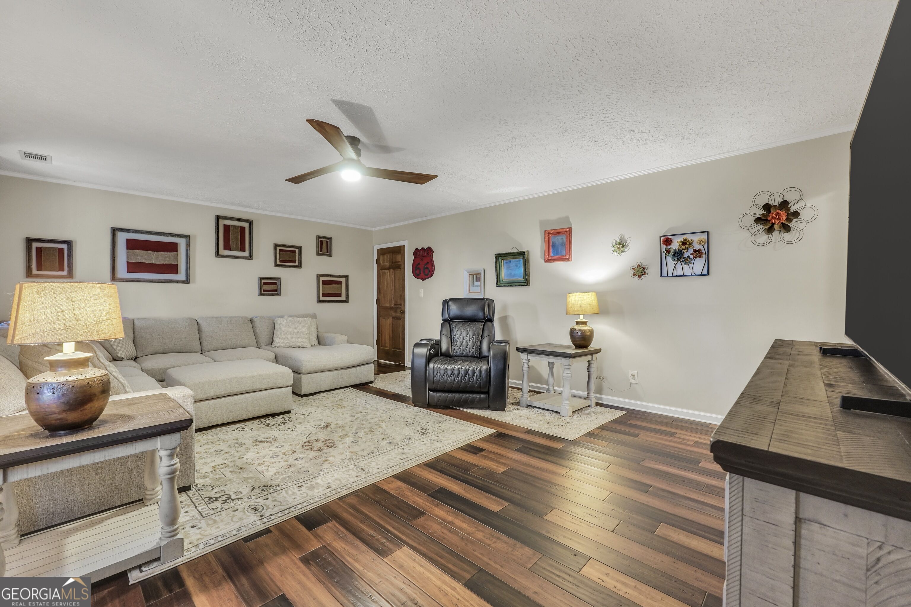 372 Johnstonville Road Barnesville, GA 30204 - Photo 7 of 57 Gallery Image 7
