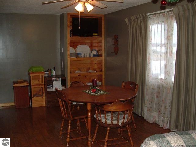 6715 Youker Road Grawn, MI 49637 - Photo 9 of 15 1794394-8.JPG