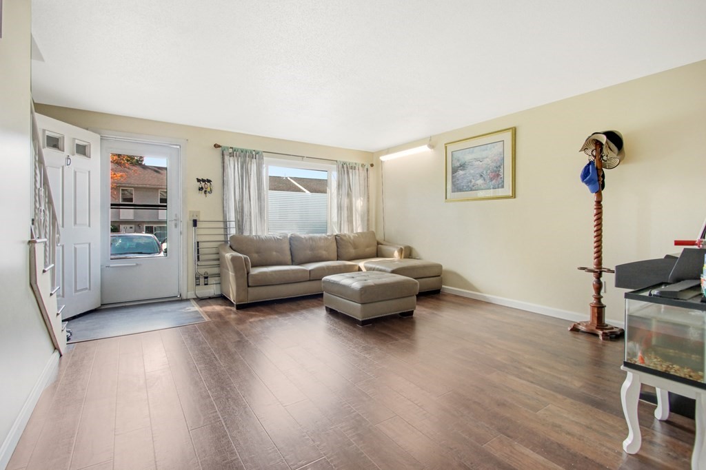 945 Riverside Drive, Unit 16D Methuen, MA 01844 - Photo 3 of 20 Gallery Image 3