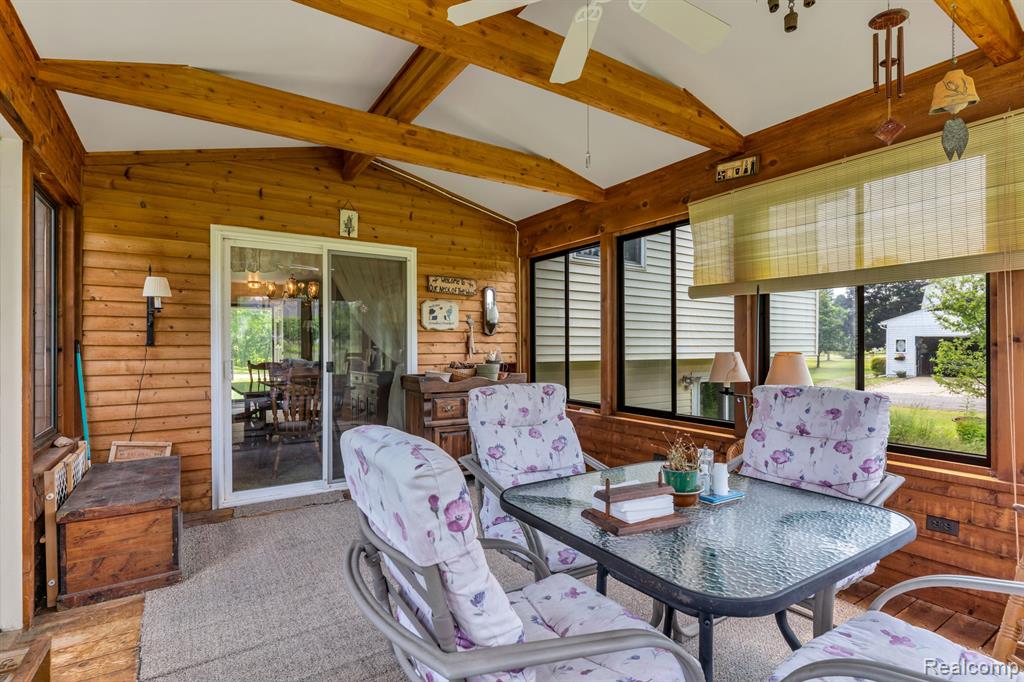 9407 Bennett Lake Road Fenton, MI 48430 - Photo 18 of 35