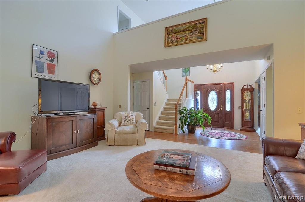 1237 Sandy Ridge Drive Rochester Hills, MI 48306 - Photo 4 of 35