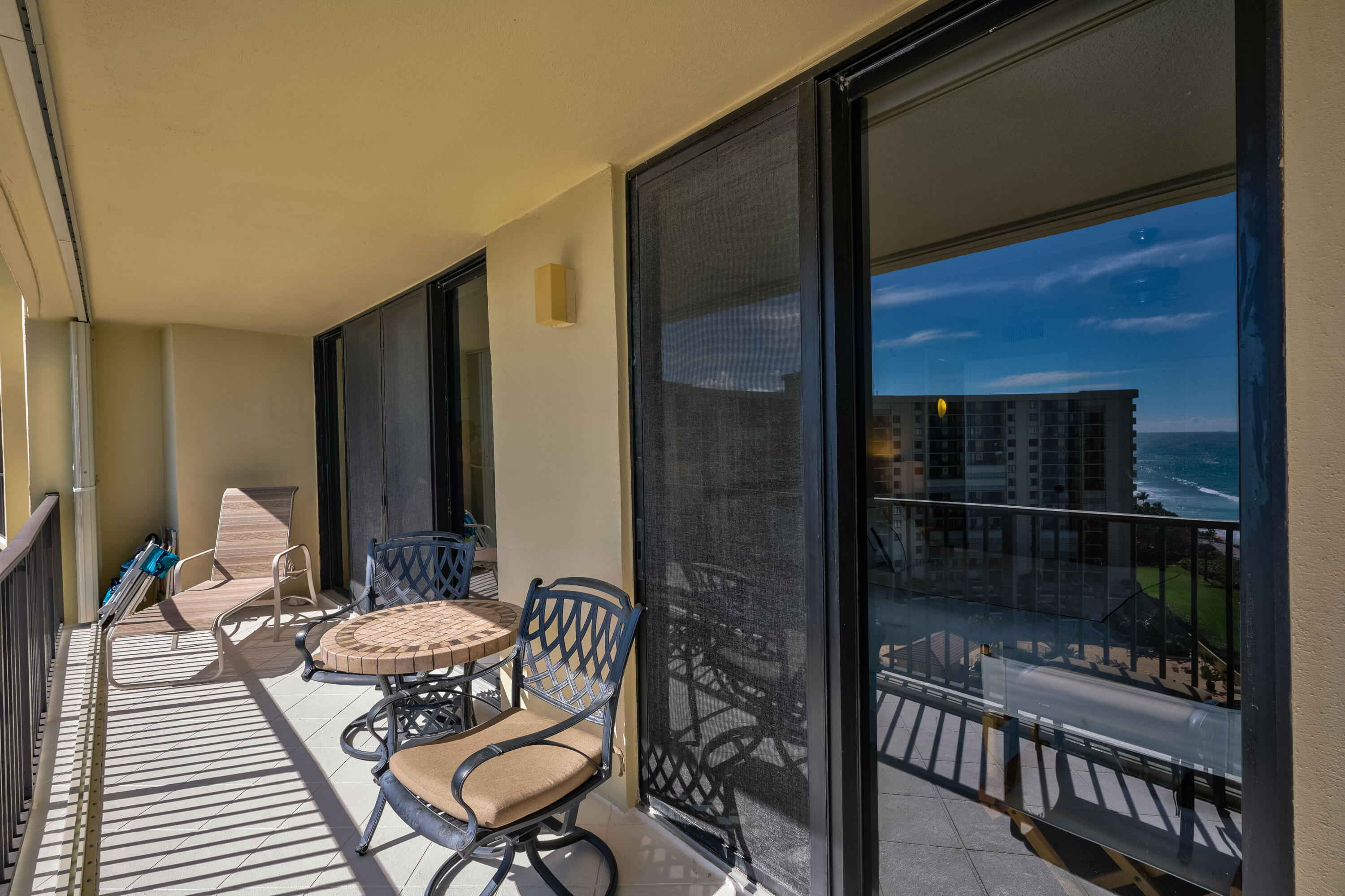 200 Ocean Trail Way, Unit 1107 Jupiter, FL 33477 - Photo 15 of 29 a outdoor space with furniture