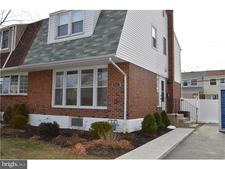 827 Hood Road Swarthmore, PA 19081 - Photo 1 of 25 Exterior Front