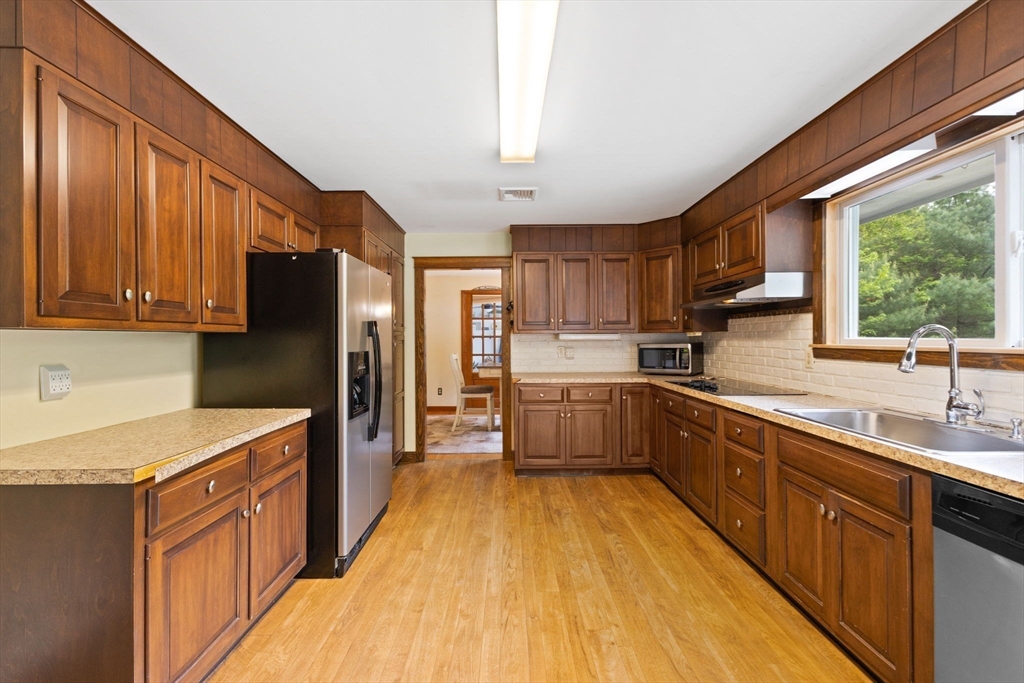 777 Locust Street Raynham, MA 02767 - Photo 17 of 40 Gallery Image 17
