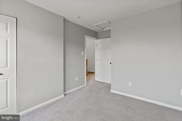 $2,800 | 5030 Finsbury Road, Rosedale, MD 21237